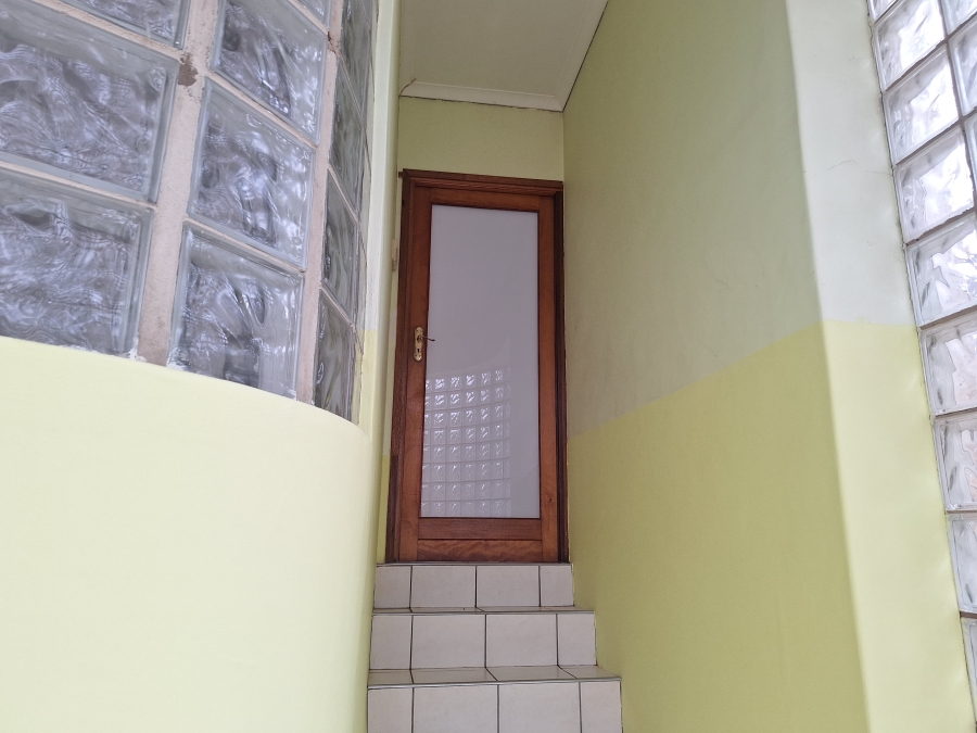 To Let 1 Bedroom Property for Rent in Winterhoek Park Eastern Cape